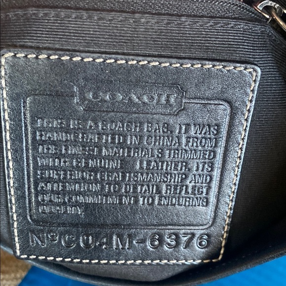 Classic Coach Black and Neutral Women's Bag - Picture 10 of 16